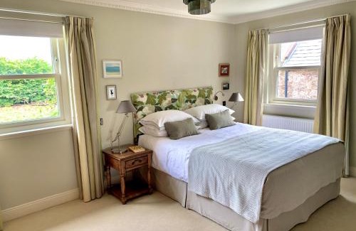 Laurencekirk House | Coullie Stays