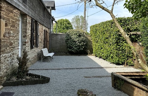 Sainte-Marguerite-d'Elle House | Country house near the landing beaches
