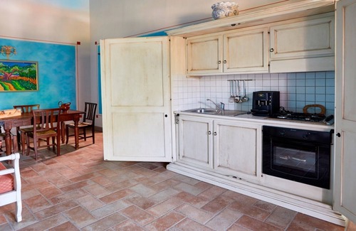 Uncinano Apartment | Country Apartment in the middle of Umbria . An 1600 century old Mill Acquamarina