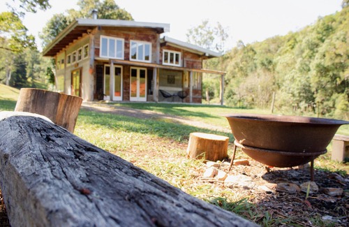 Uki House | Country Barn Retreat