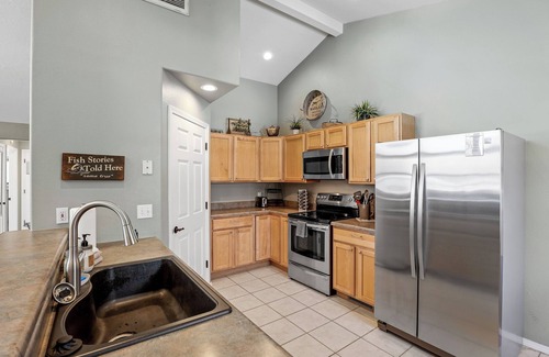 Flagstaff House | Country Club Bungalow, Sleeps 4