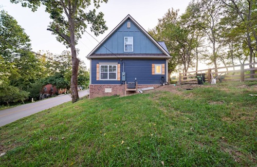 Keene House | Country Cottage, 1 mile from Keeneland