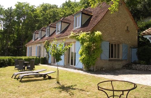 Montcuq House | Country house, quiet location, private pool. Country house. Magnificent view.
