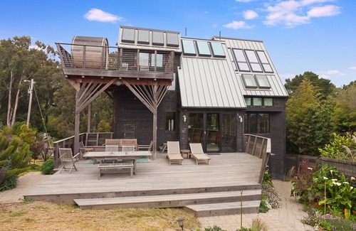 Bolinas House | Country Home in Bolinas