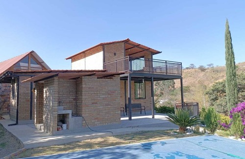 Loja House | Country house, 10 minutes from Vilcabamba! (The Valley of Longevity)
