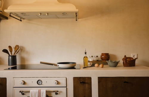 Pollensa Cottage | Country house, 2800Sq.Ft. with pool, Wifi, bbq, terraces, garden, 8+ pp