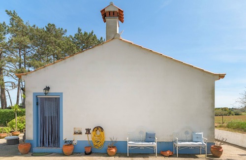 Cabeco de Aguia Villa | Country House 'Casa Do Pinhal' with Sea View, Private Pool and Wi-Fi