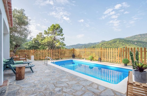 Jubrique House | Country House "Casa Rural Monte Dios" in the Mountains with Pool and BBQ