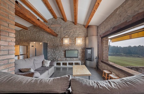 Olvan House | Country House 'El Baluard De Ferreres' with Mountain View, Shared Pool and Wi-Fi