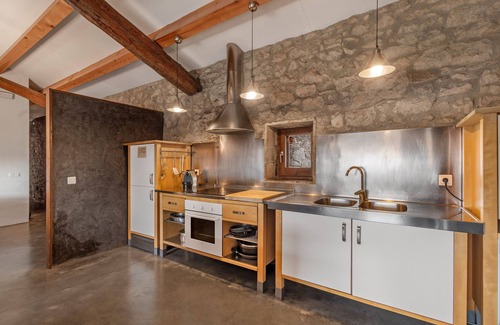 Olvan House | Country House 'El Baluard De Ferreres' with Mountain View, Shared Pool and Wi-Fi