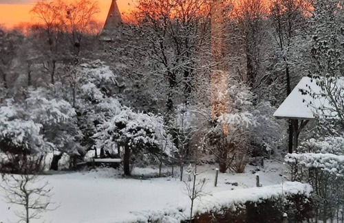 Houyet House | Country house in a quiet hamlet, a stone's throw from the Lesse river.