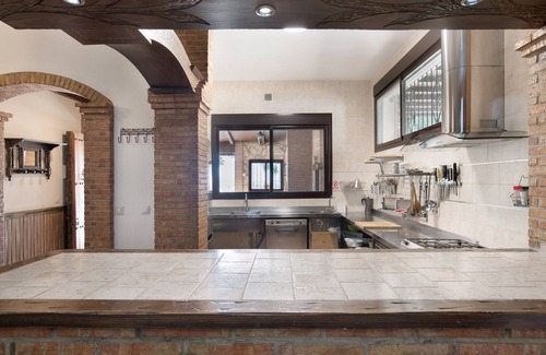 Prado del Rey House | Country House 'Las Provincias' with Mountain View, Wi-Fi and Air Conditioning