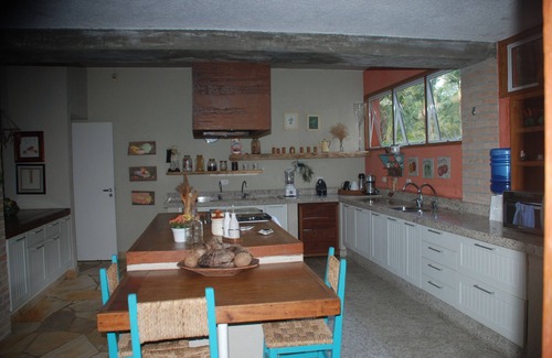 Cotia Cottage | Country House Lodging Leisure Corporate Meetings