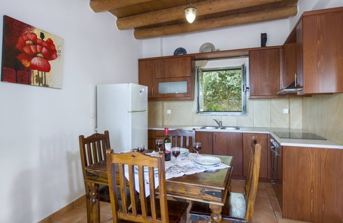 Milia Villa | Country House 'Malathiros 1 with Private Pool' with Sea View, Wi-Fi and Air Conditioning