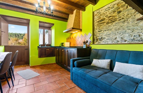 Espasante House | Country House 'Picon' with Shared Terrace, Shared Garden and Wi-Fi