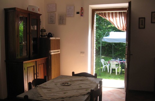 Mologno House | Country house, private pool, garden, wi-fi free