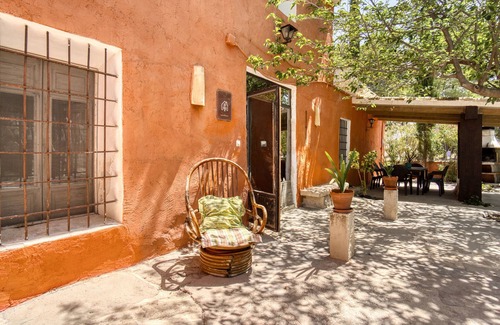 Monovar House | Country House 'Tia Juana' with Mountain Views, Private Pool and Wi-Fi