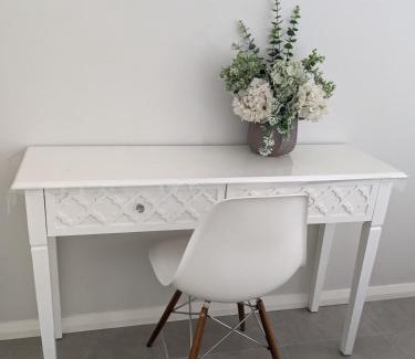 Edmondson Park House | Country Lane book via booking ONLY