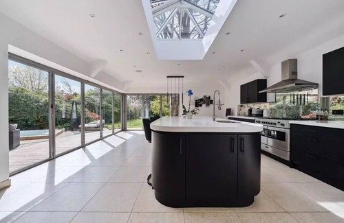 Horsham House | Country Manor in Horsham: Heated Pool and Swim Spa, Games Room, Cinema