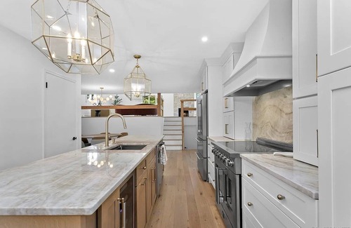 Redding Ridge House | Country Retreat | Heated Saltwater Pool | BBQ | Fire Pit