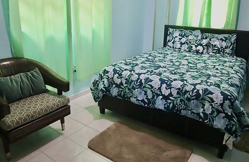 Vega Baja Apartment | Country side - sleeps up to 36 - 14 Beds, 5 Sofa