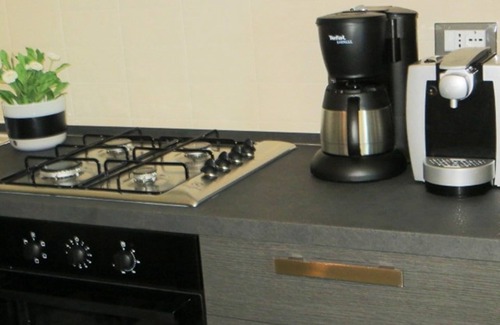 Casalserugo Apartment | Country villa app. with POOL, A/C,WIFI, PARK and 28sqm PRIVATE TERRACE.
