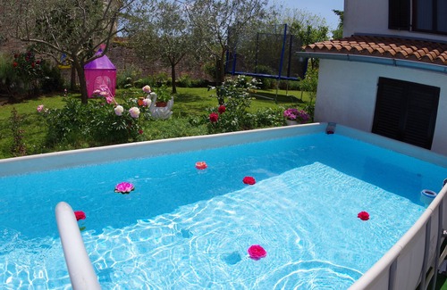 Peresiji Apartment | Countryside Holiday Apartment In Village Peresiji