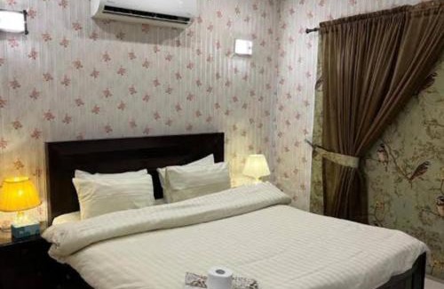 Karachi House | Couple Friendly Guest House
