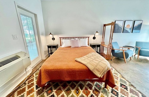 Smithville Apartment | Court Yard Studio Smithville
