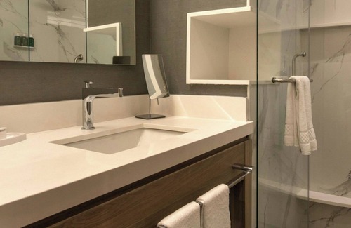 San Luis Potosi Hotel | Courtyard by Marriott San Luis Potosi, Los Lagos