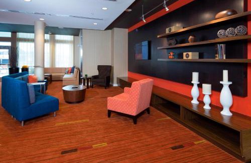 Midlothian Hotel | Courtyard by Marriott Dallas Midlothian at Midlothian Conference Center