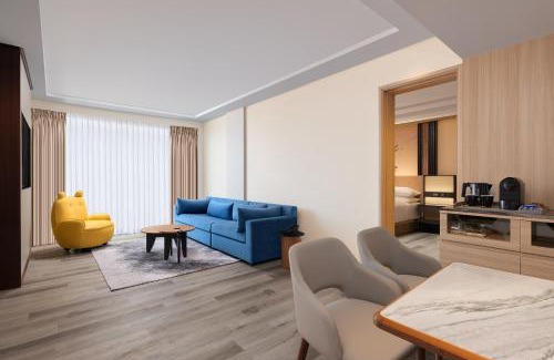 Niravade Hotel | Courtyard by Marriott Goa Colva