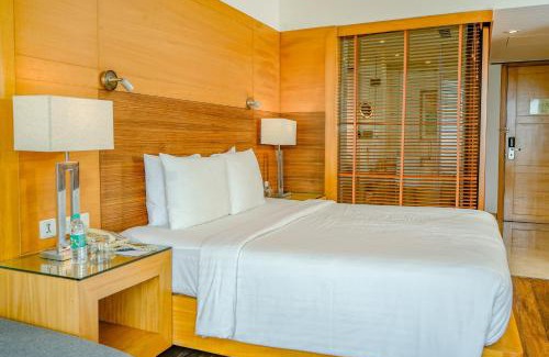 Gurugram Hotel | Courtyard by Marriott Gurugram Downtown