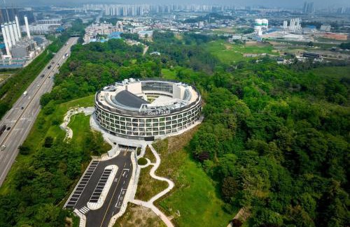 Pyeongtaek Hotel | Courtyard by Marriott Pyeongtaek