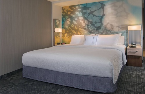 Lansing Hotel | Courtyard by Marriott Lansing