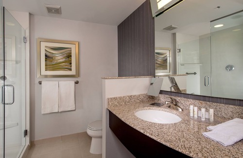 Lansing Hotel | Courtyard by Marriott Lansing