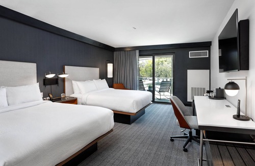 Richmond Hotel | Courtyard by Marriott Richmond Scott’s Addition