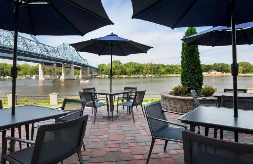 Historic Downtown La Crosse Hotel | Courtyard La Crosse Downtown/Mississippi Riverfront