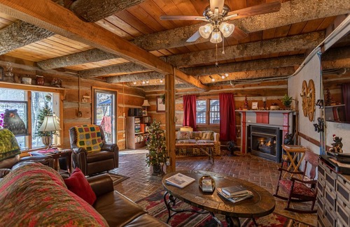 Banner Elk Cabin | Covered Bridge Cabin - A unique, rustic get-away between Banner Elk and Beech Mountain.