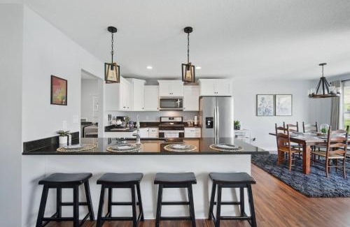 Winterset House | Covered Bridge Haven