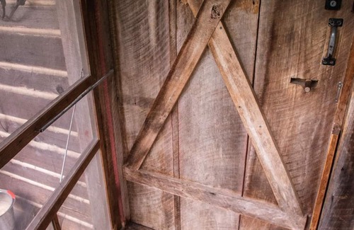 Marthasville Cabin | Cowboy Cabin, come sit under the trees