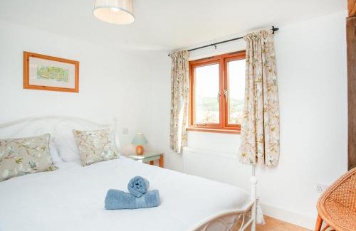 Tiverton House | Cowslip Cottage