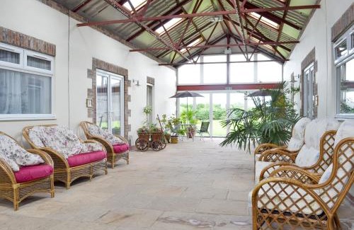 Great Hatfield House | Cowslip Cottage- W43122