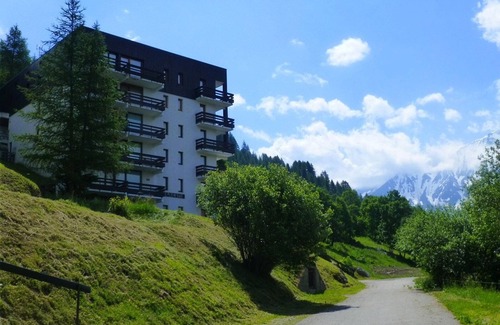 Plan Peisey Apartment | Cozy studio for 4, south-facing balcony, near slopes - Plan Peisey