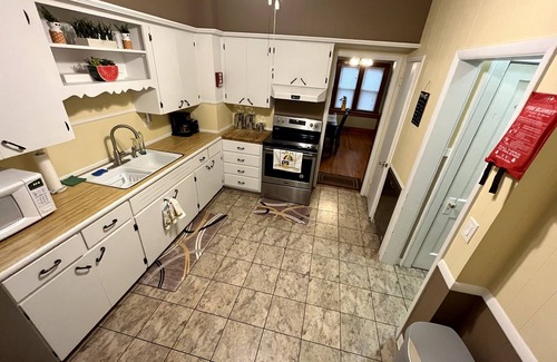 Grand Rapids House | Coziness in the heart of Grand Rapids