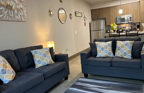 George Bush Park/Eldridge Apartment | Cozy 1/1 pool view w/amenities