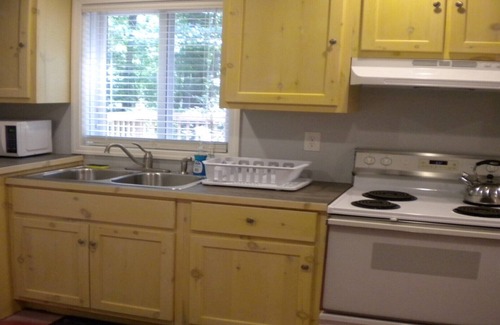 Gumlog Apartment | COZY 1 BEDROOM APARTMENT ON LAKE HARTWELL WITH DOCK/300 YARDS TO TUGALOO ST PARK