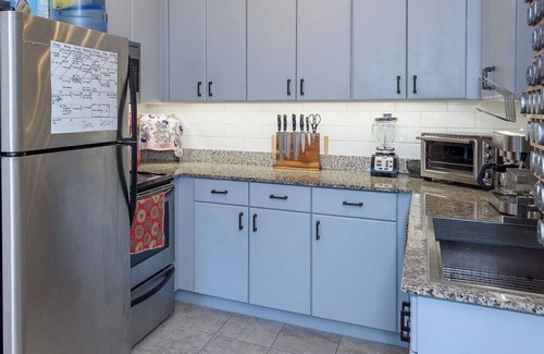 Cortez Hill Condo | Cozy 1-bedroom condo in fabulous San Diego with fitness room, AC