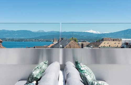 Nyon Hotel | Cozy 1-bedroom hotel with fitness room, WiFi in fabulous Nyon