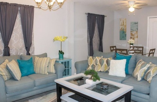 Fairvilla House | COZY 1 BEDROOM HOUSE UNIVERSAL & DOWNTOWN 20 MINUTES AWAY